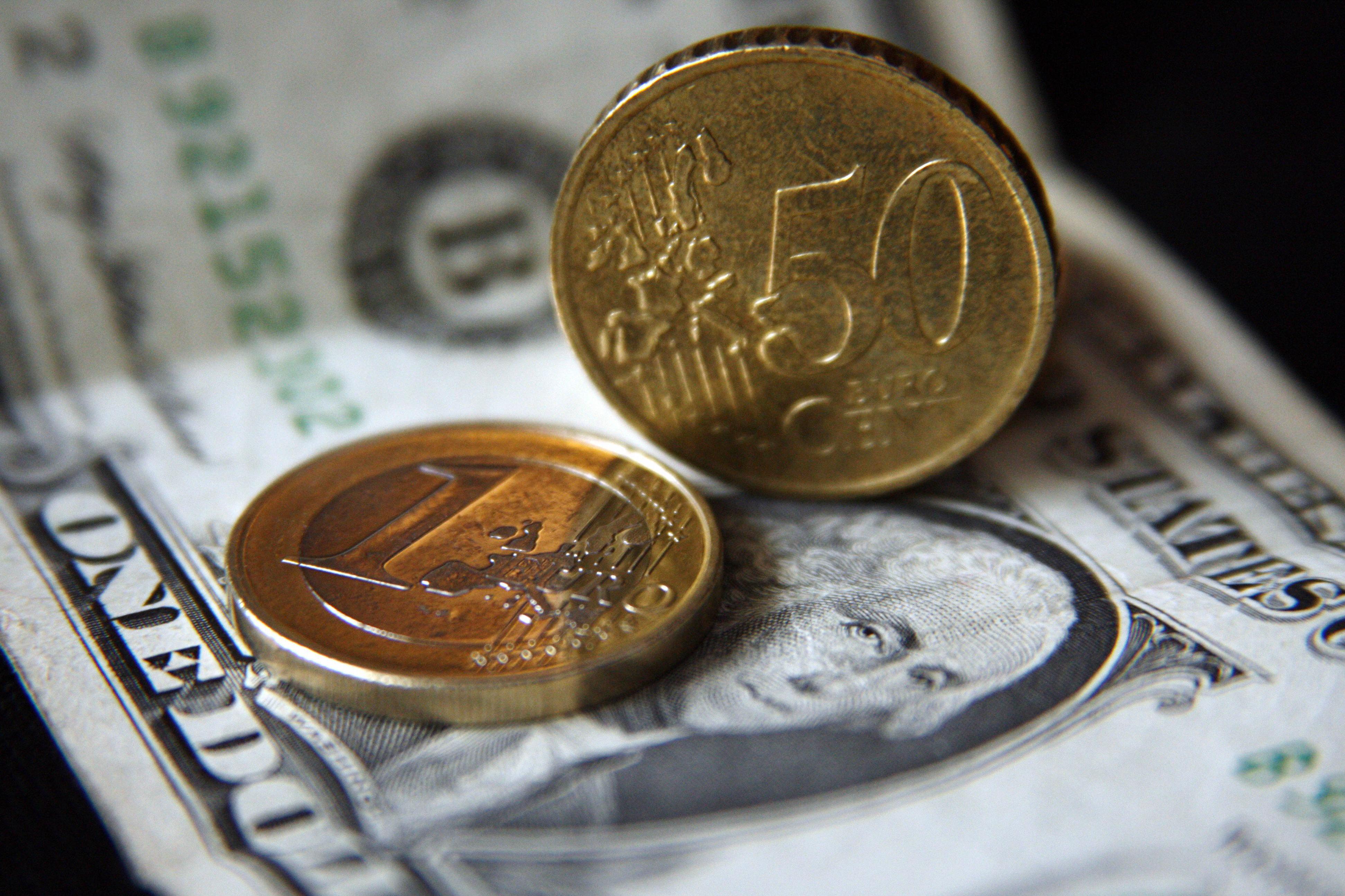 обмен биткоин из евро в доллары